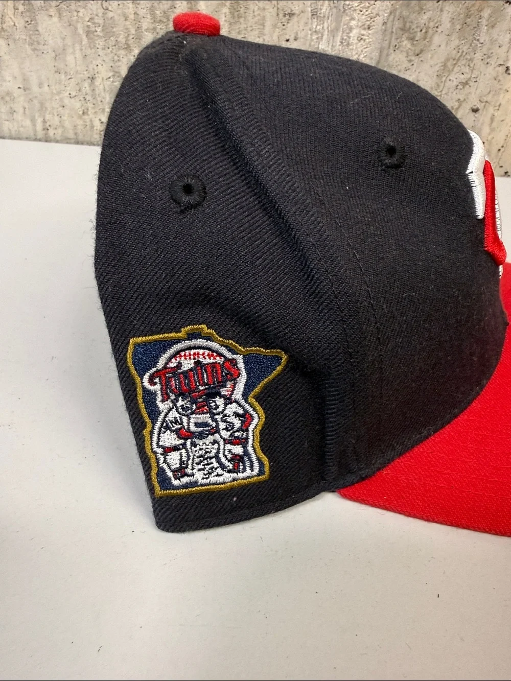 NEW ERA Men's Minnesota Twins '47 Snapback Hat